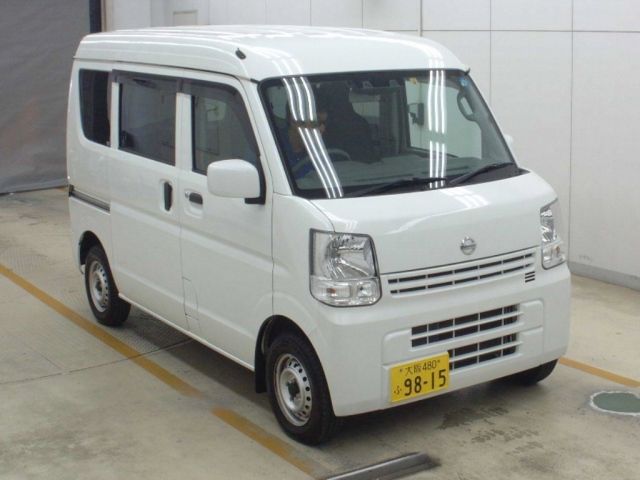 3043 Nissan Clipper van DR17V 2020 г. (NAA Osaka)